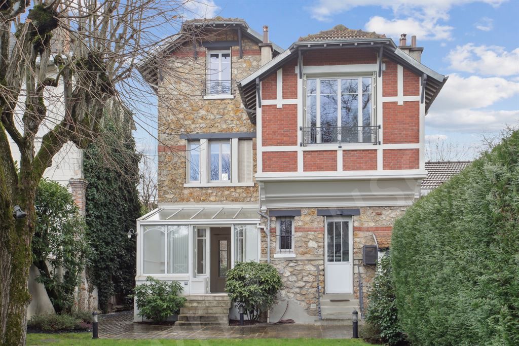 maison 6 pièces en vente sur VAUCRESSON (92420)