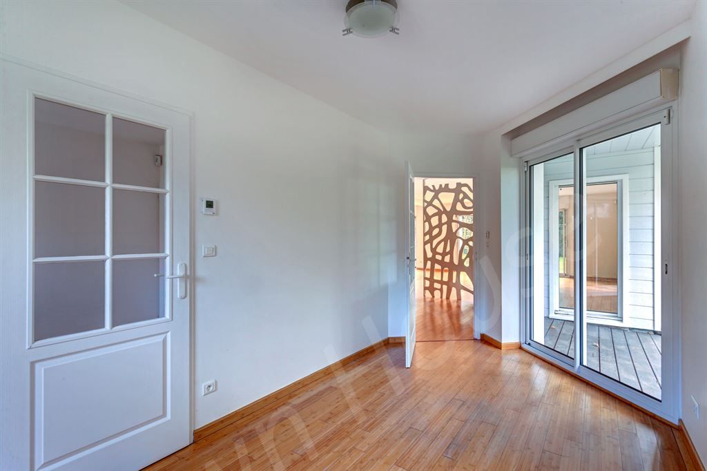maison 9 pièces en vente sur VAUCRESSON (92420)