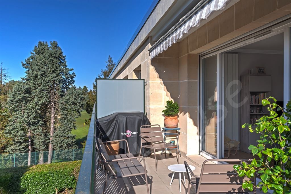 appartement 4 pièces en vente sur VAUCRESSON (92420)