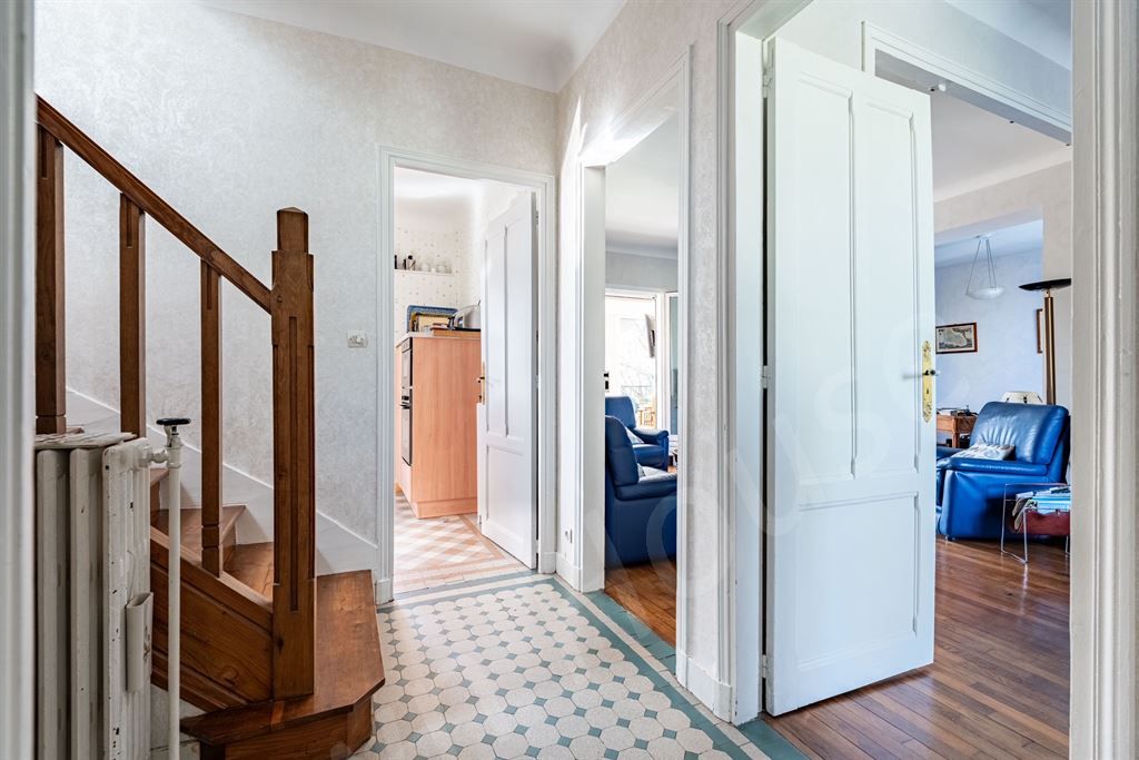 maison 8 pièces en vente sur VAUCRESSON (92420)