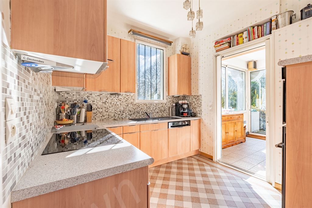maison 8 pièces en vente sur VAUCRESSON (92420)