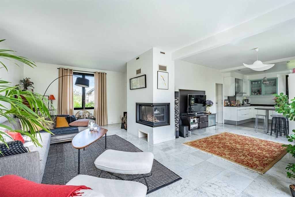 maison 6 pièces en vente sur LA CELLE ST CLOUD (78170)
