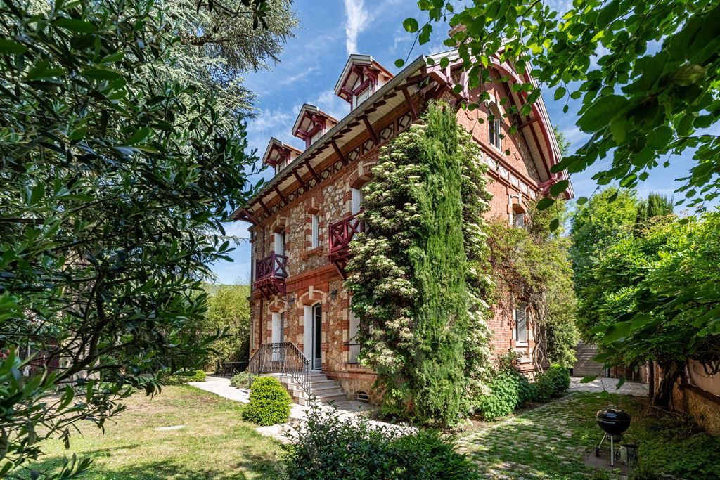 maison 7 pièces en vente sur VAUCRESSON (92420)