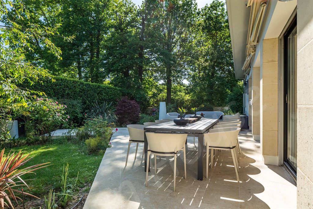 maison 10 pièces en vente sur VAUCRESSON (92420)