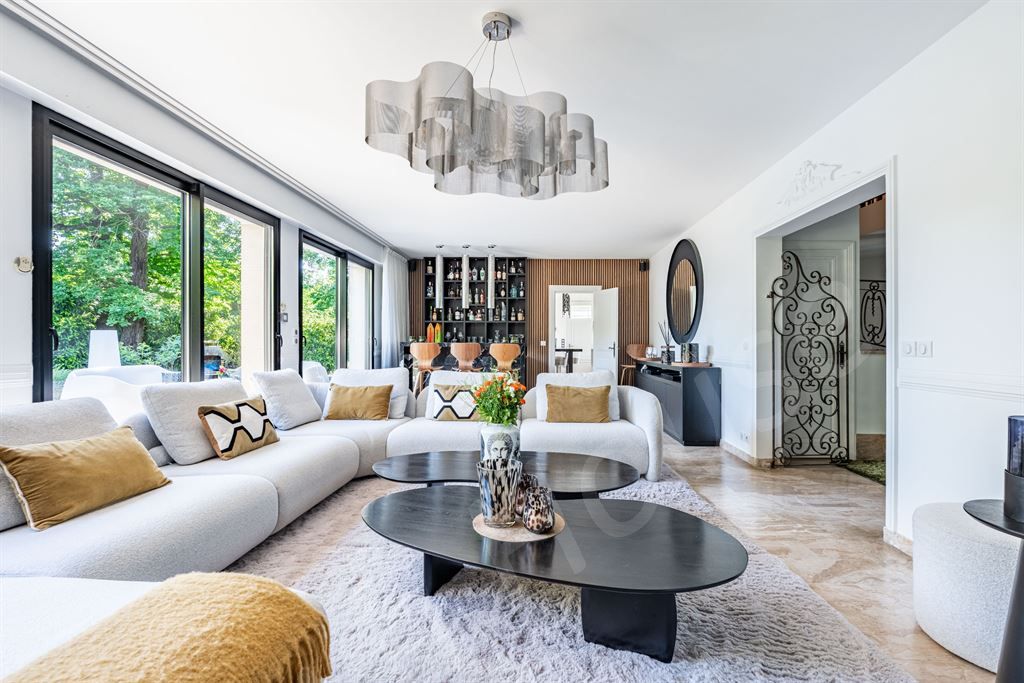 maison 10 pièces en vente sur VAUCRESSON (92420)