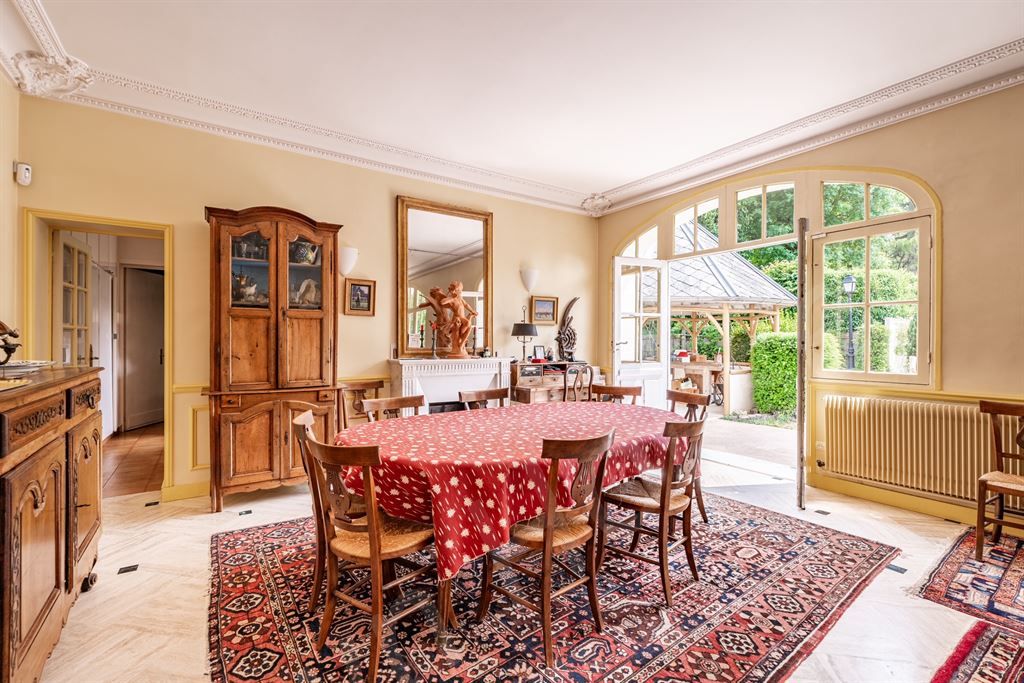 maison 8 pièces en vente sur VAUCRESSON (92420)