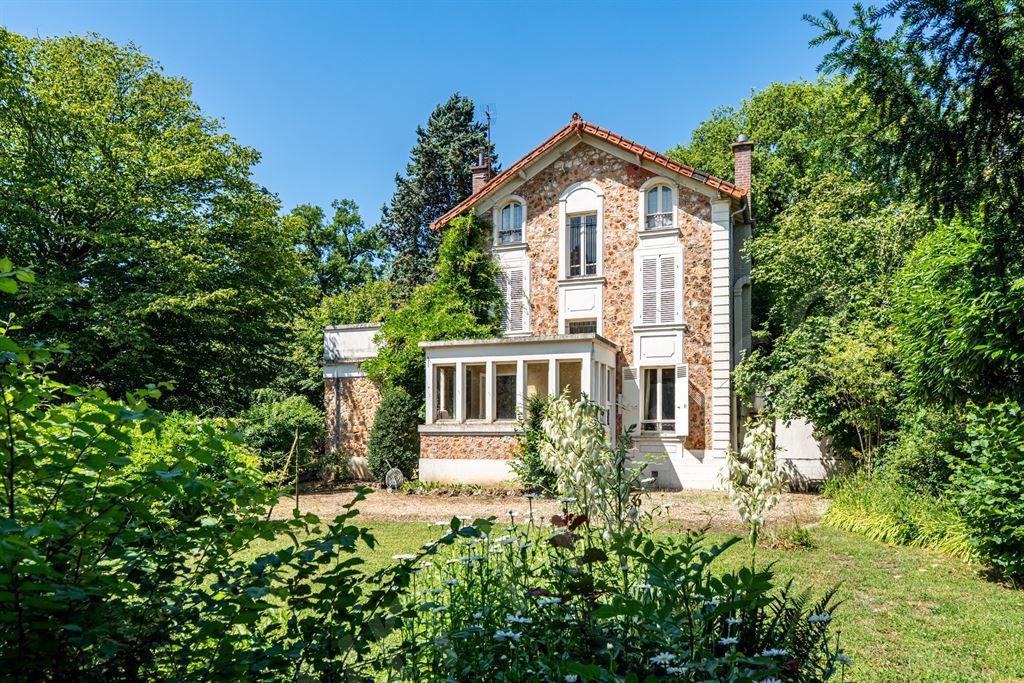 maison 7 pièces en vente sur VAUCRESSON (92420)