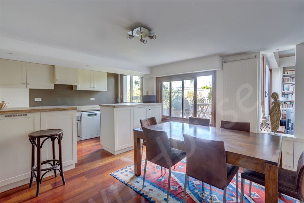 appartement 4 pièces en vente sur ST CLOUD (92210)