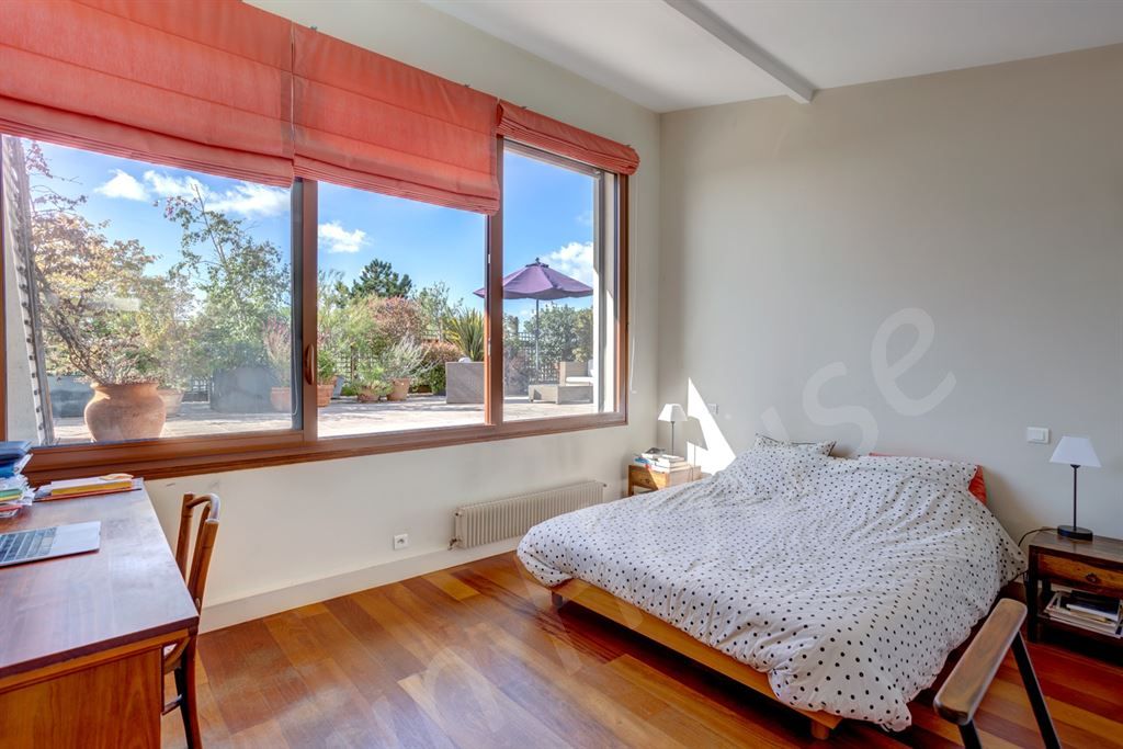 appartement 4 pièces en vente sur ST CLOUD (92210)