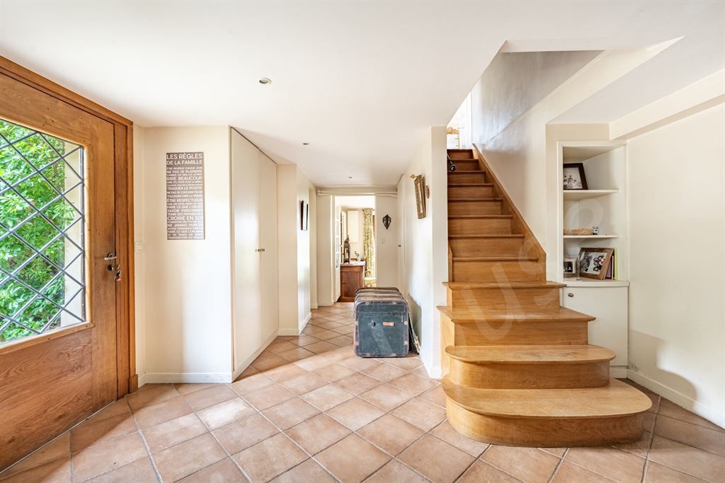 maison 9 pièces en vente sur GARCHES (92380)