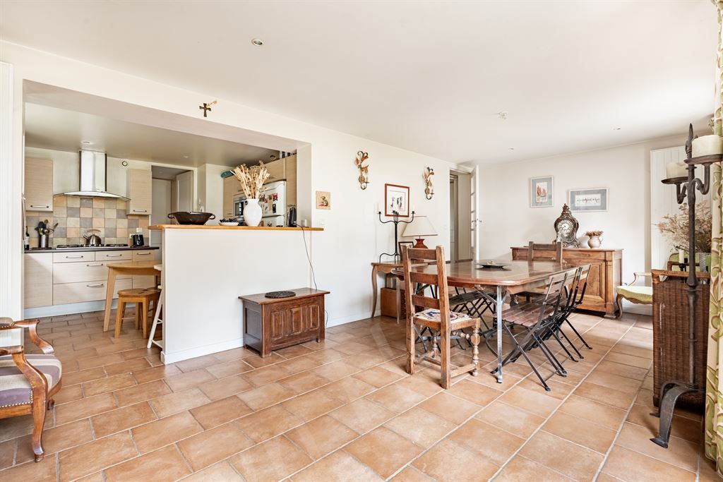 maison 9 pièces en vente sur GARCHES (92380)