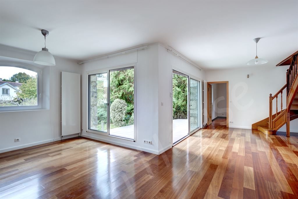 maison 6 pièces en vente sur MARNES LA COQUETTE (92430)