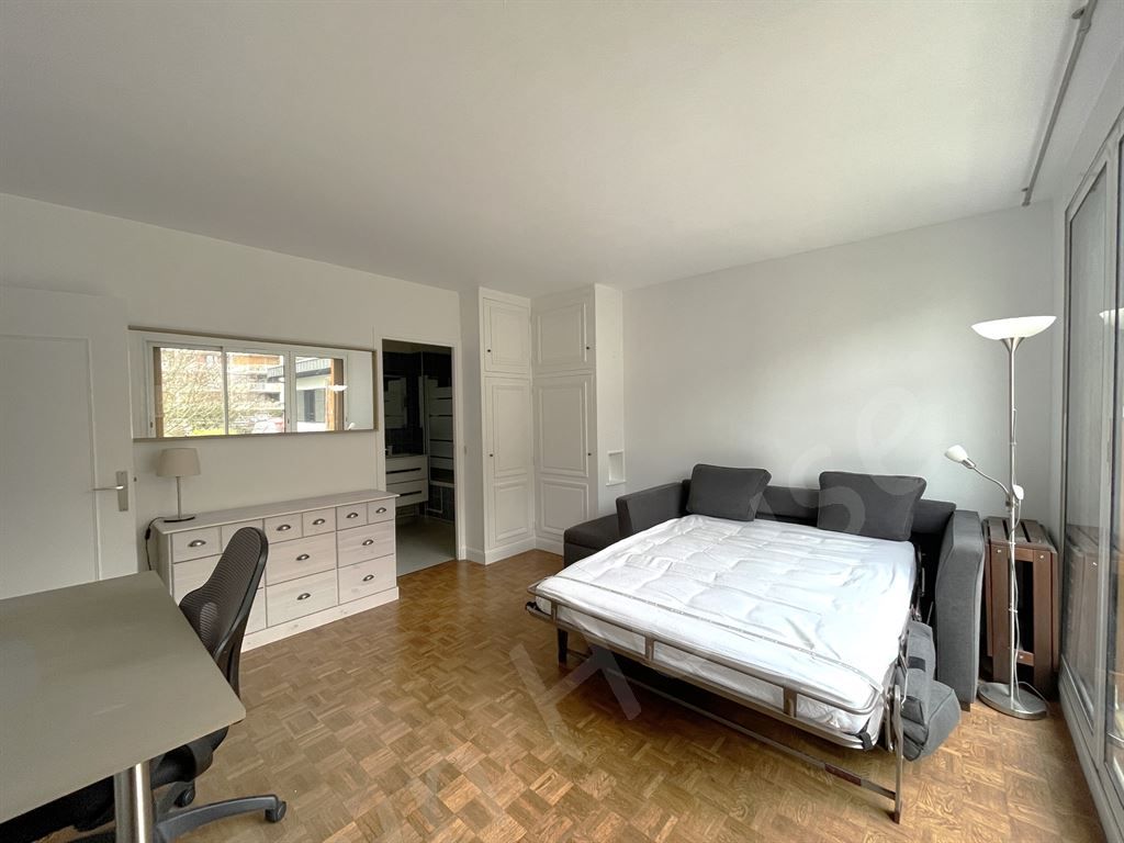 studio en vente sur ST CLOUD (92210)