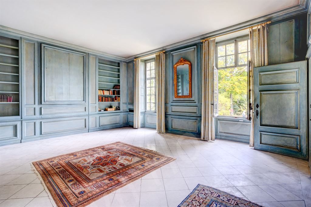 maison 8 pièces en vente sur MARNES LA COQUETTE (92430)