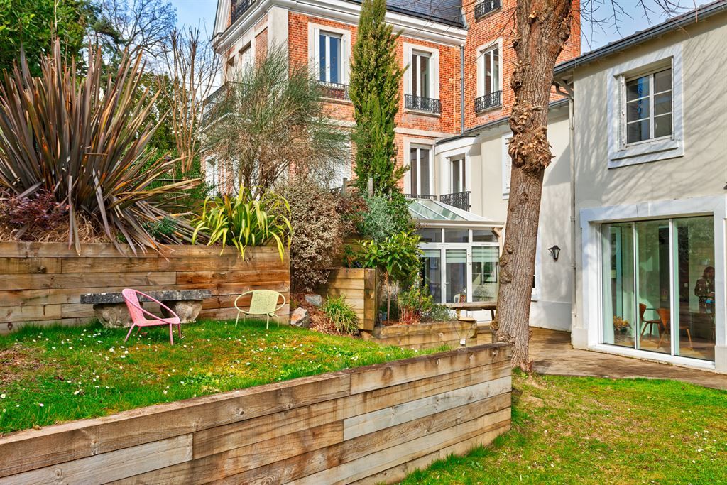 maison 10 pièces en vente sur GARCHES (92380)