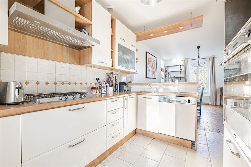 maison 5 pièces en vente sur LA CELLE ST CLOUD (78170)