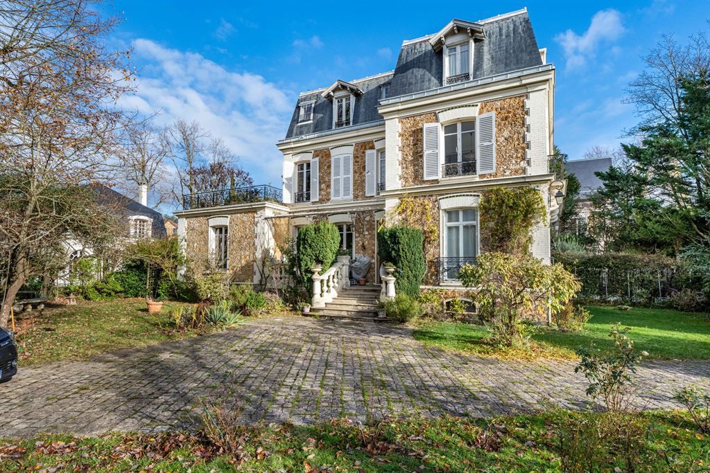 maison 8 pièces en vente sur VAUCRESSON (92420)