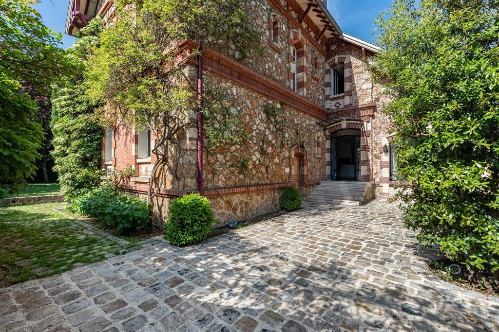 maison 7 pièces en vente sur VAUCRESSON (92420)