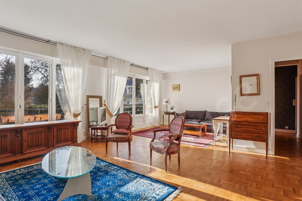 appartement 5 pièces en vente sur GARCHES (92380)