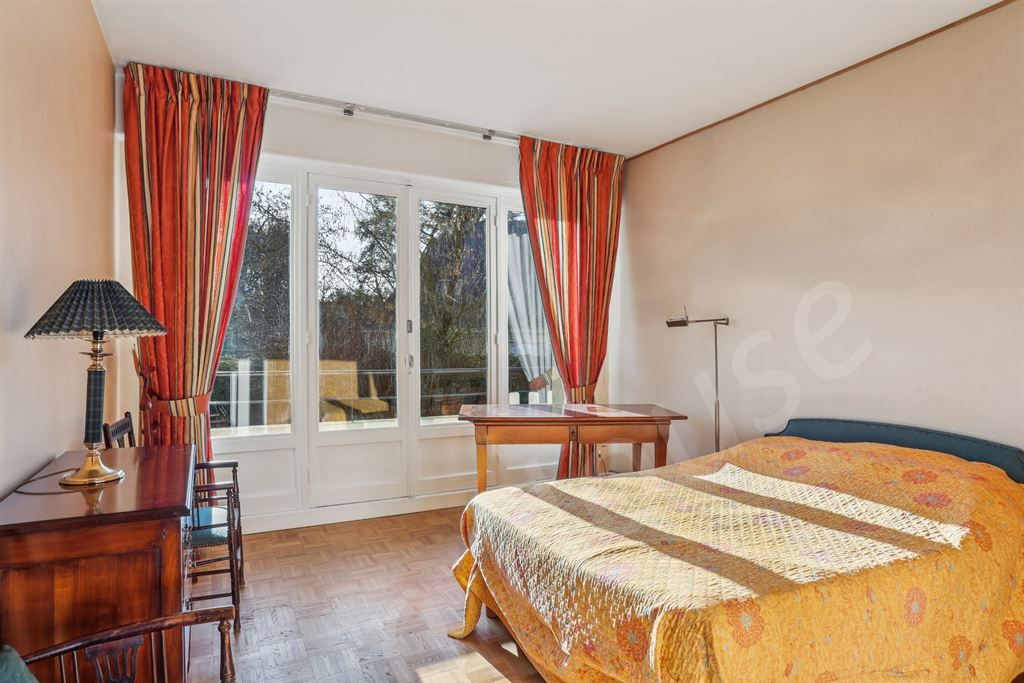 appartement 5 pièces en vente sur GARCHES (92380)