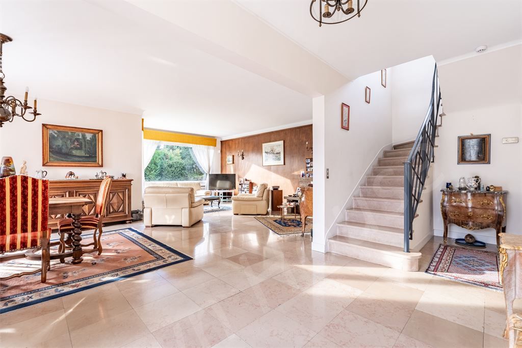 maison 8 pièces en vente sur GARCHES (92380)