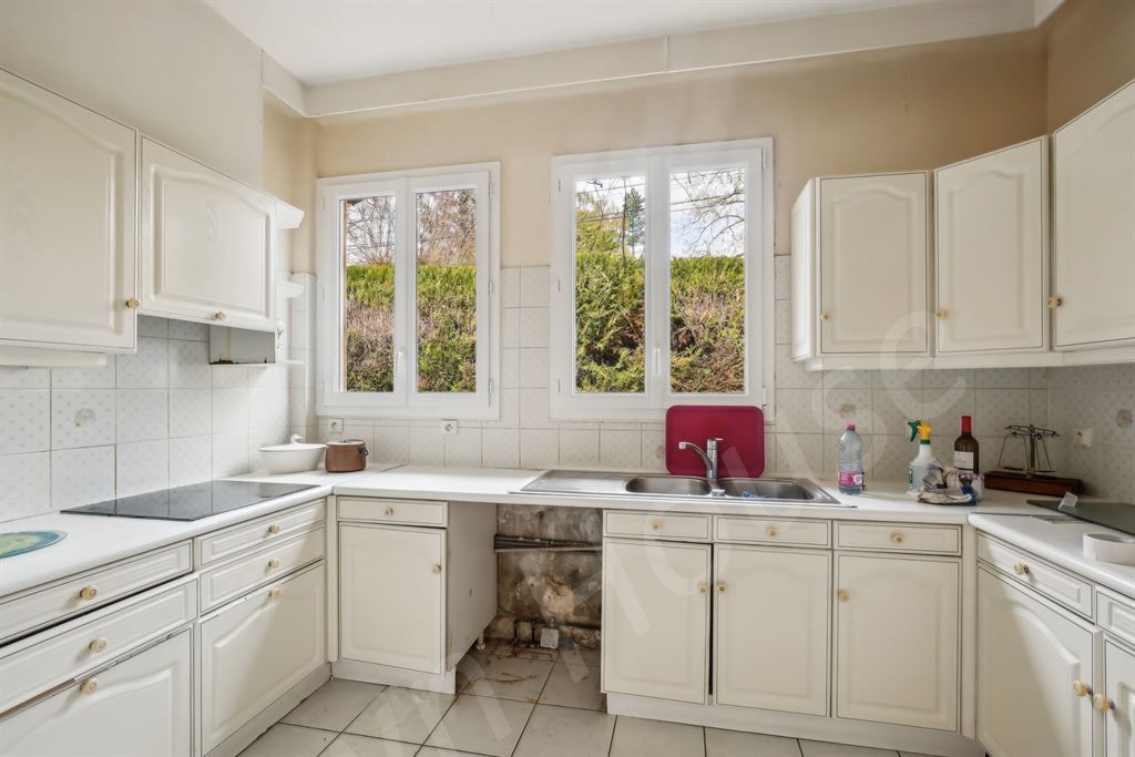 maison 6 pièces en vente sur LA CELLE ST CLOUD (78170)