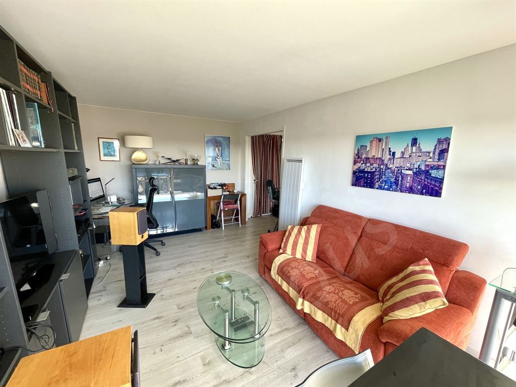 appartement 2 pièces en vente sur MAUREPAS (78310)