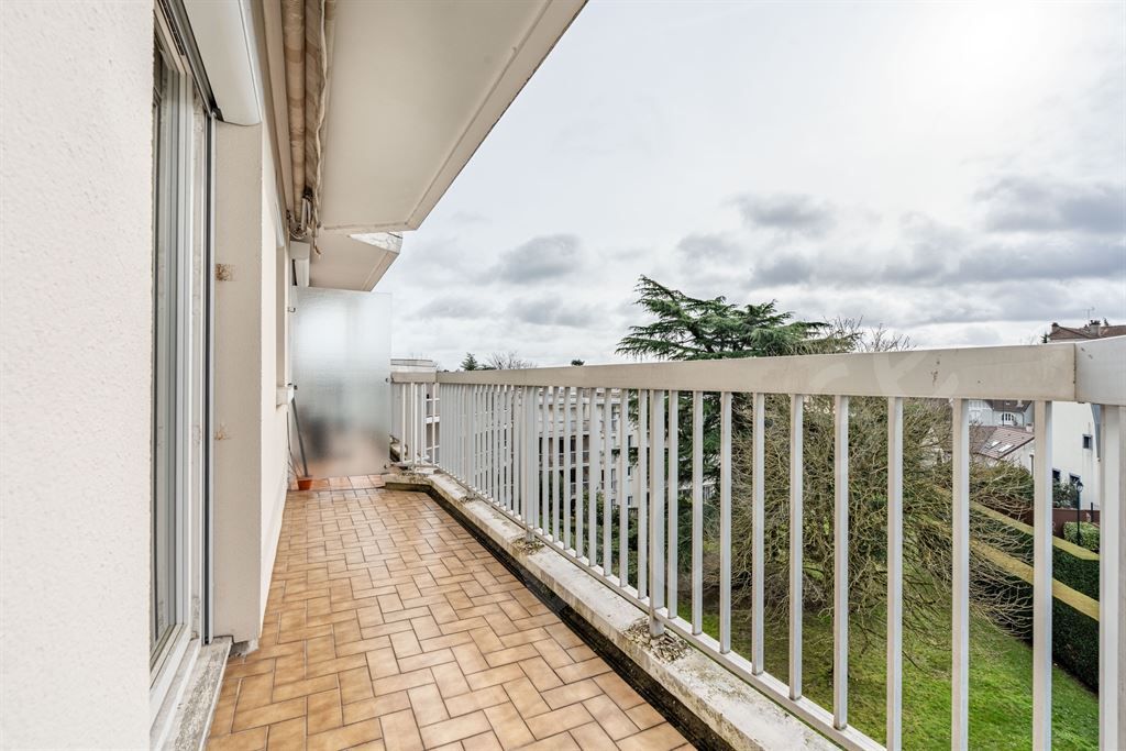 appartement 5 pièces en vente sur GARCHES (92380)