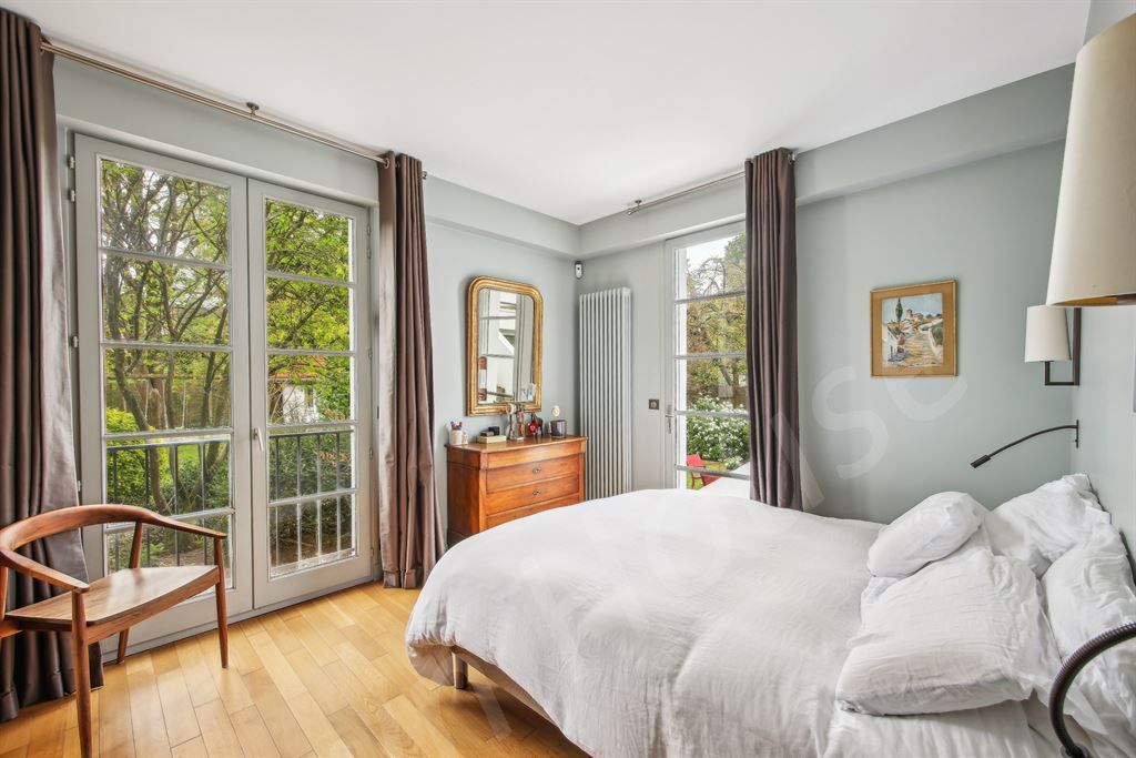 maison 7 pièces en vente sur LA CELLE ST CLOUD (78170)