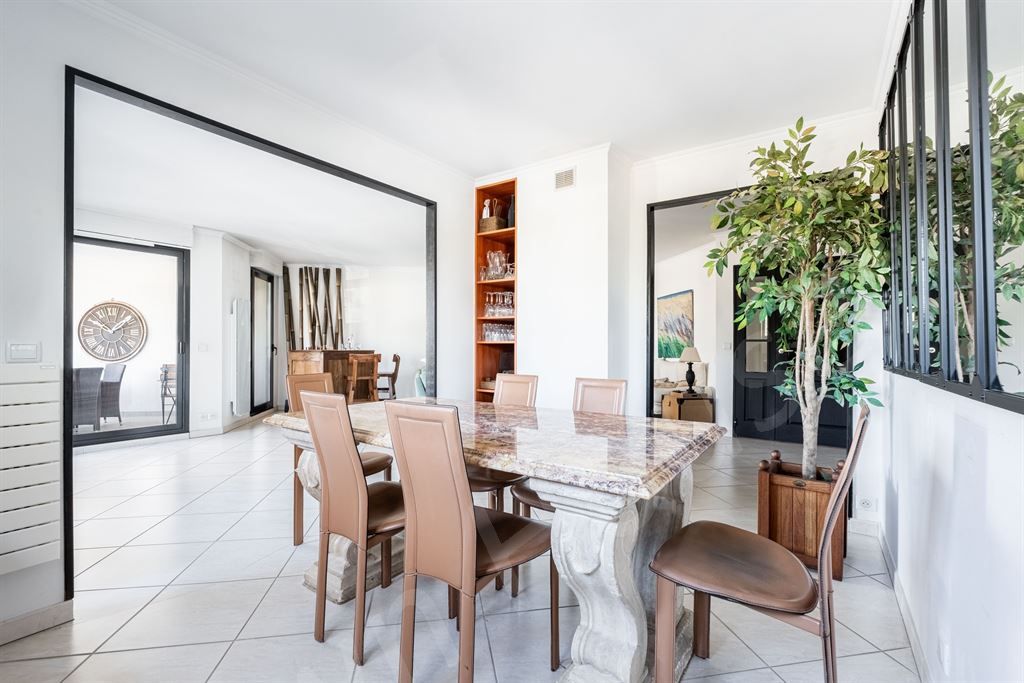 appartement 5 pièces en vente sur GARCHES (92380)