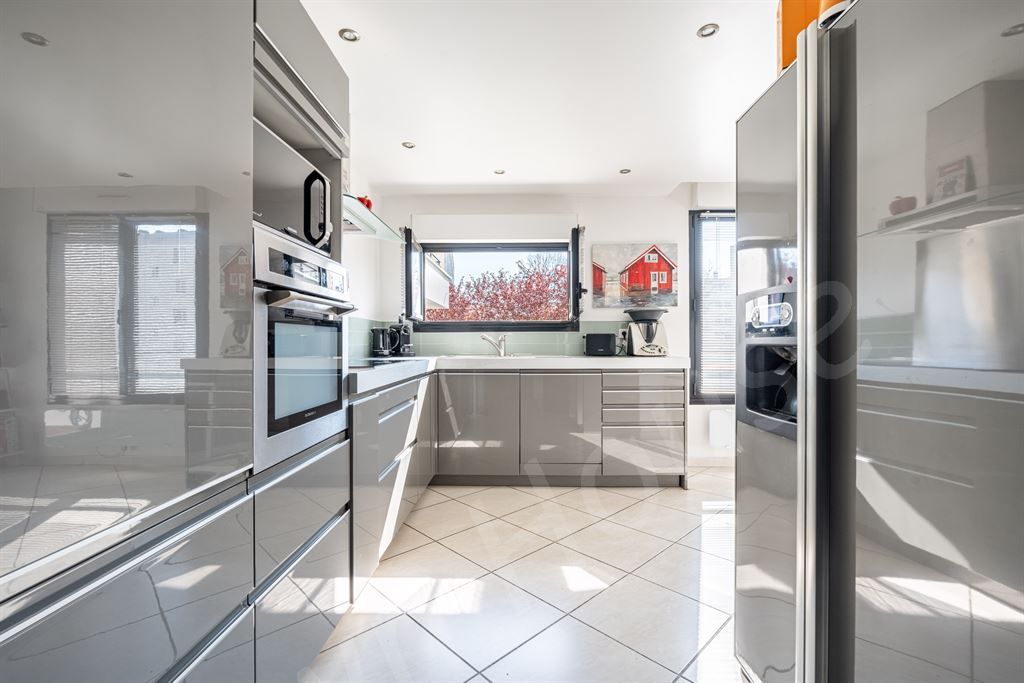 appartement 5 pièces en vente sur GARCHES (92380)