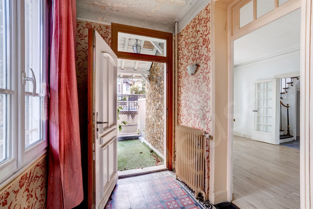 maison 8 pièces en vente sur VAUCRESSON (92420)