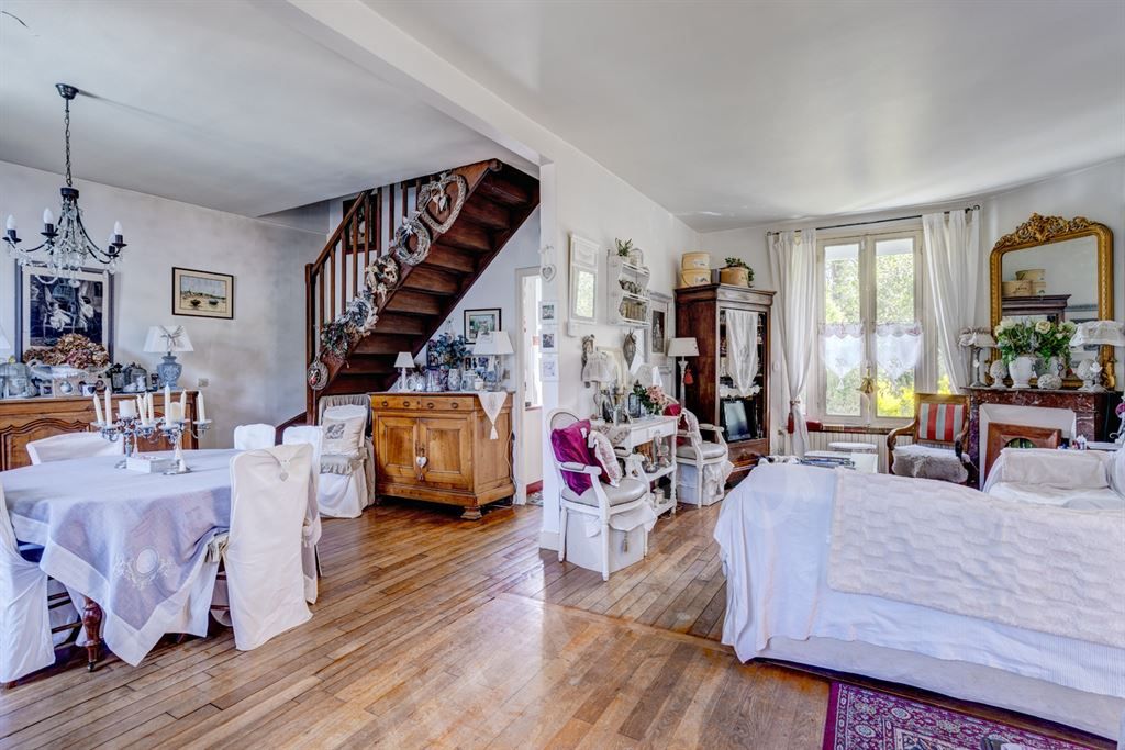 maison 6 pièces en vente sur GARCHES (92380)