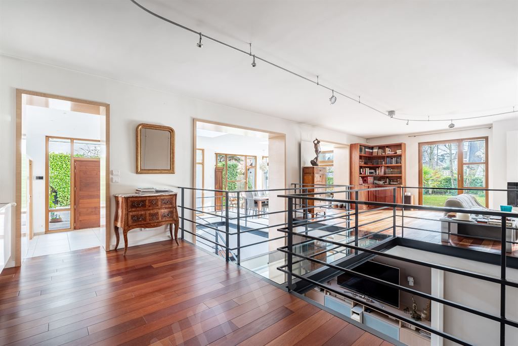 villa 9 pièces en vente sur VAUCRESSON (92420)