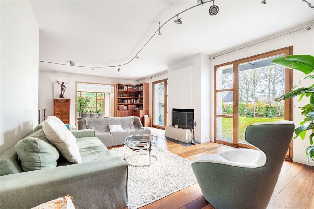 villa 9 pièces en vente sur VAUCRESSON (92420)