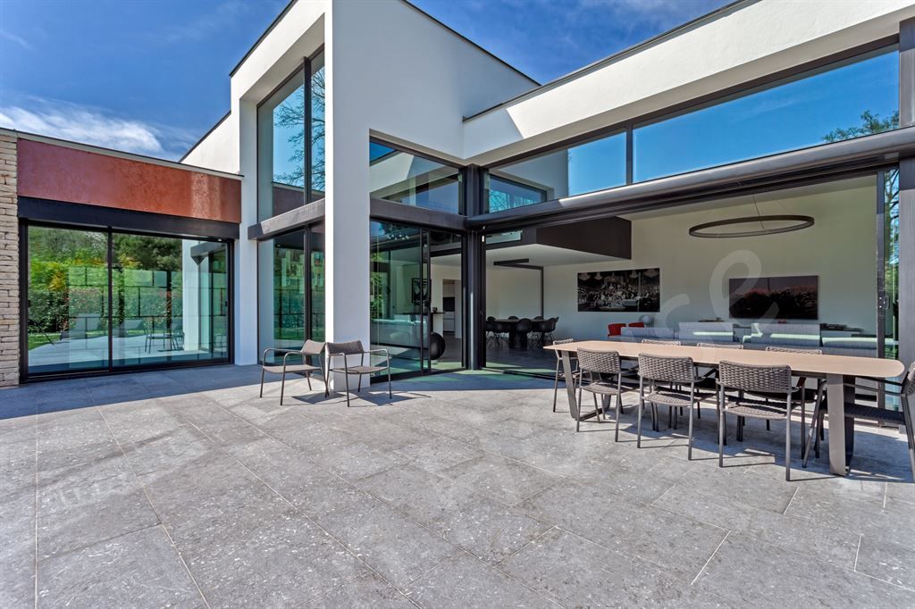 maison 7 pièces en vente sur LA CELLE ST CLOUD (78170)