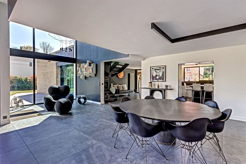 maison 7 pièces en vente sur LA CELLE ST CLOUD (78170)
