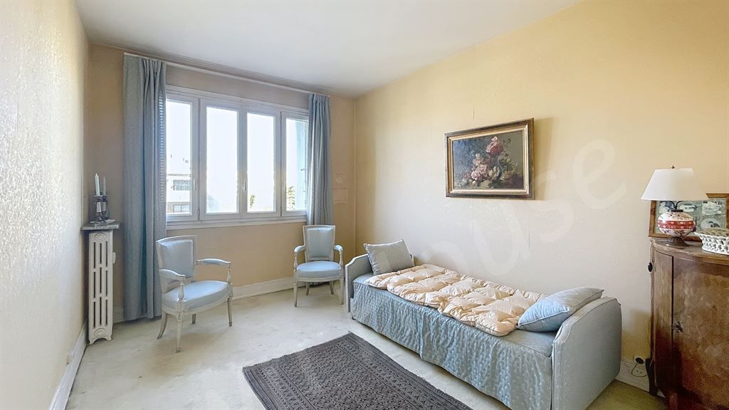 appartement 3 pièces en vente sur ST CLOUD (92210)