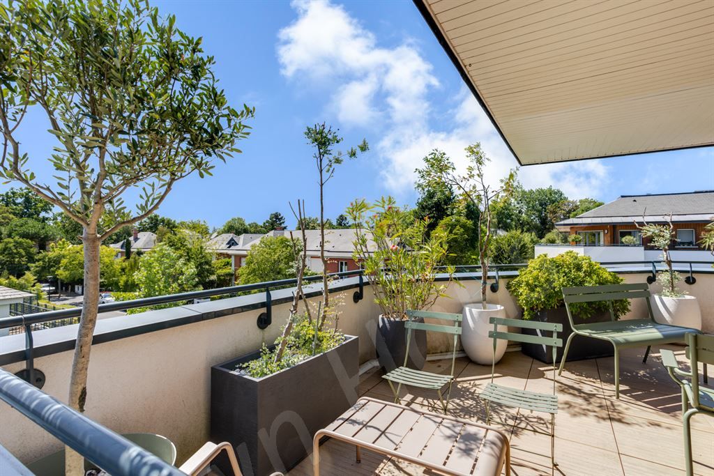appartement 2 pièces en vente sur VAUCRESSON (92420)