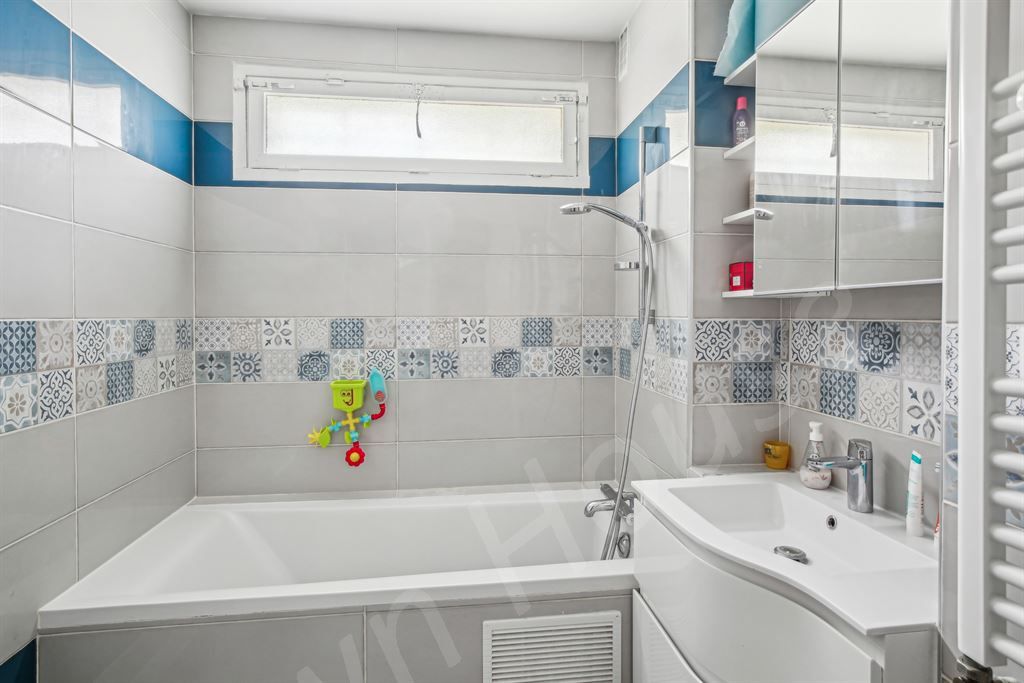 appartement 5 pièces en location sur VAUCRESSON (92420)