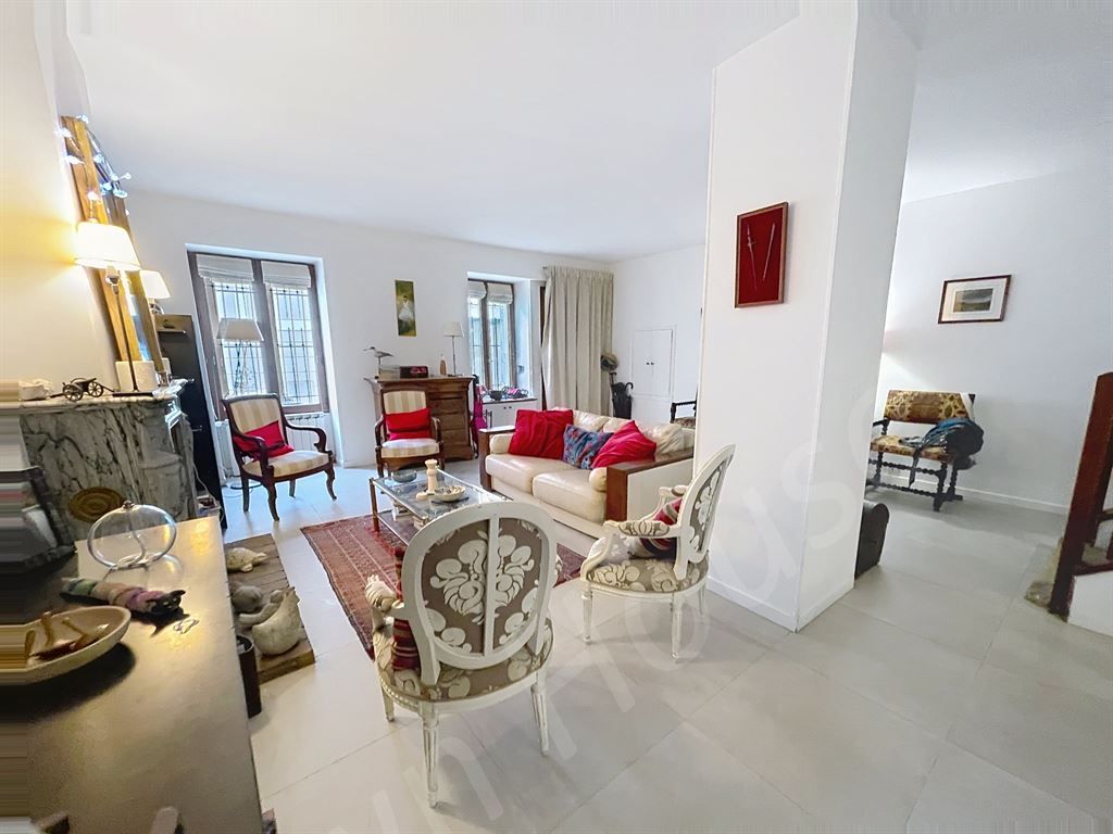 maison 8 pièces en vente sur GARCHES (92380)