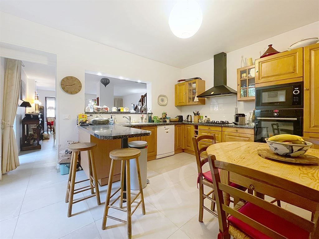 maison 8 pièces en vente sur GARCHES (92380)